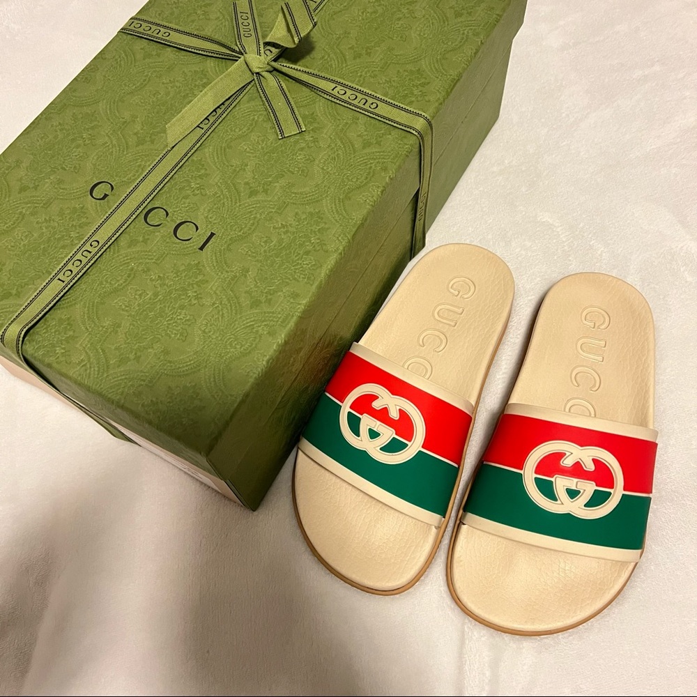 Gucci Interlocking G Slides